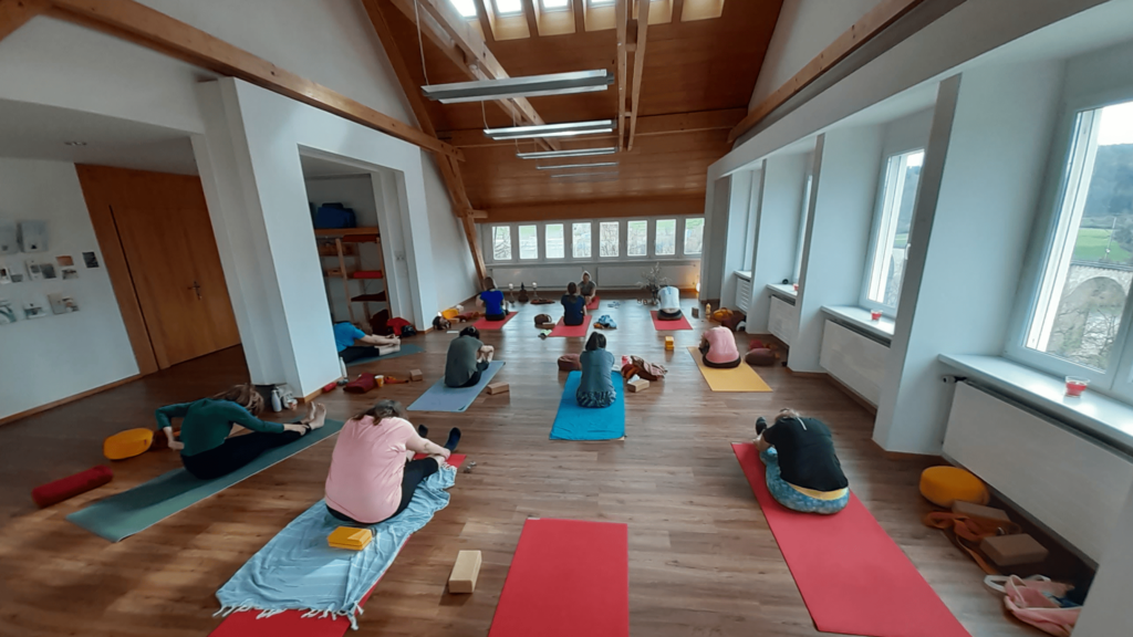 Sanella Yoga - Probeabo zum rein schnuppern